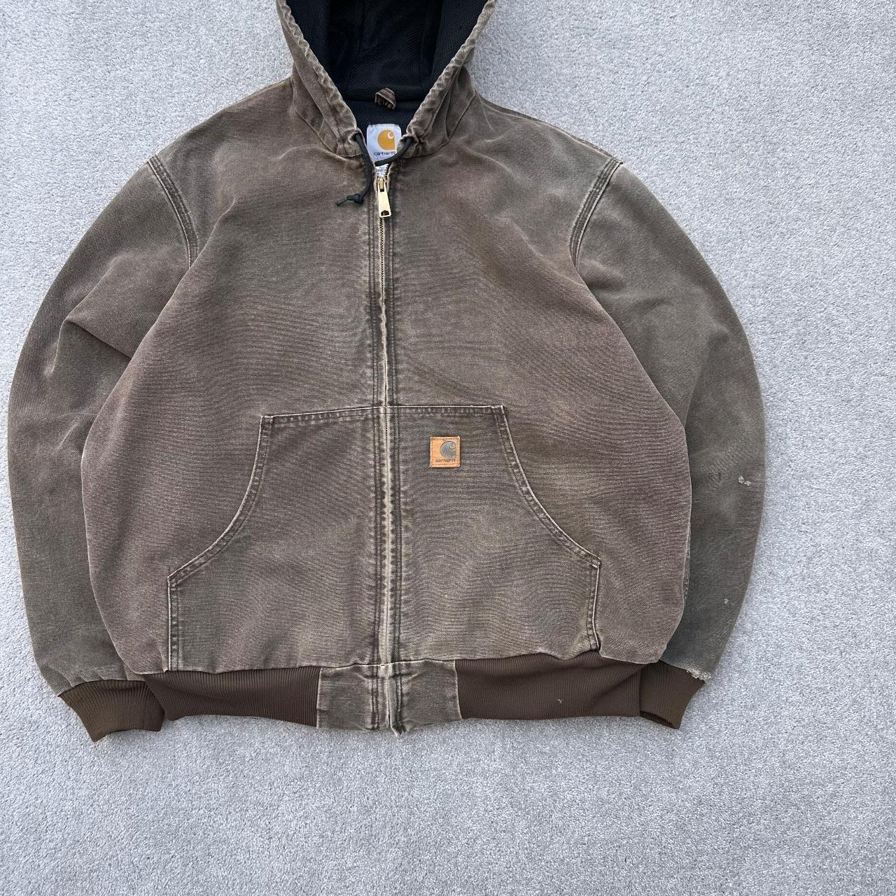 Vintage 00s Carhartt Active J25 CHT sun faded brown hooded workwear jacket - (L)